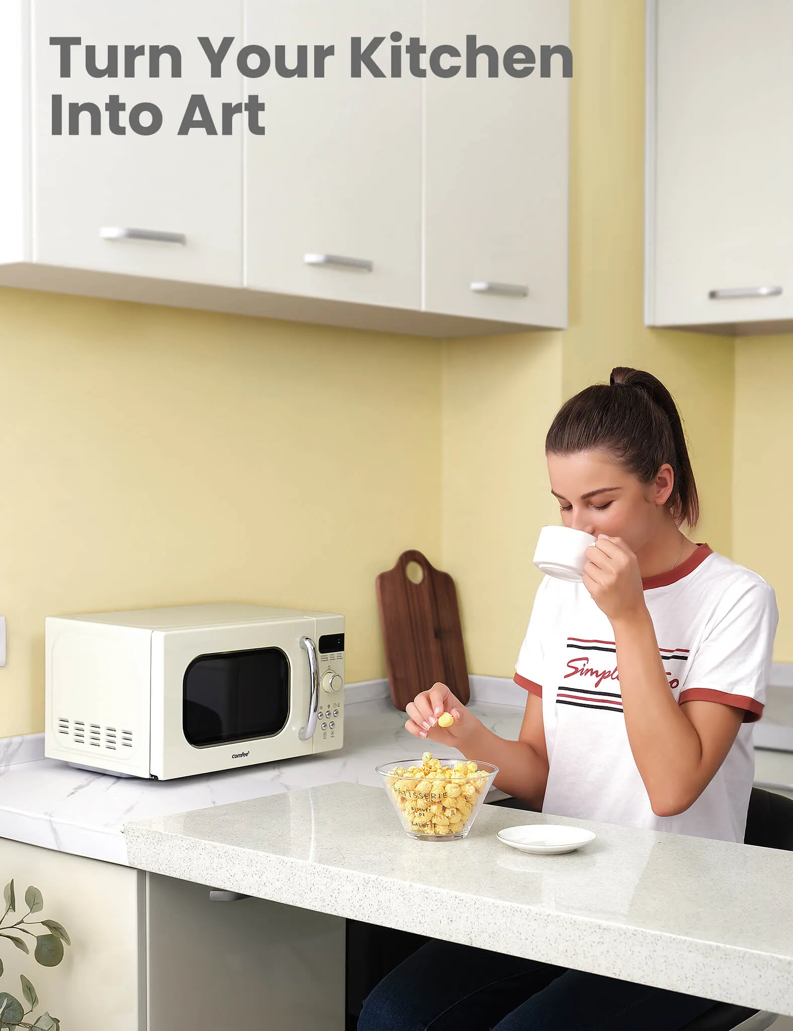 0.7 Cu.ft Retro Microwave Oven - Cream