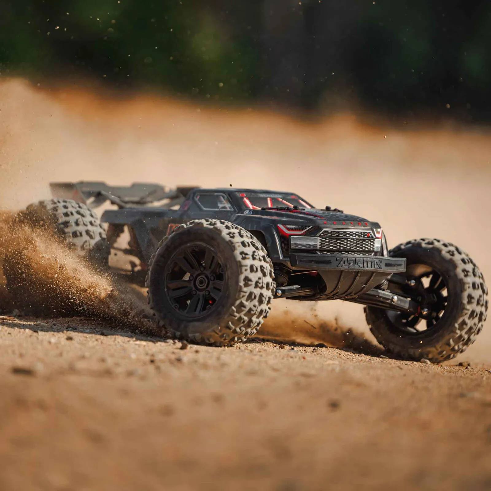 Arrma 1/8 KRATON 6S BLX 4X4 EXtreme Bash Speed Monster Truck RTR, Black (ARA8708T1)