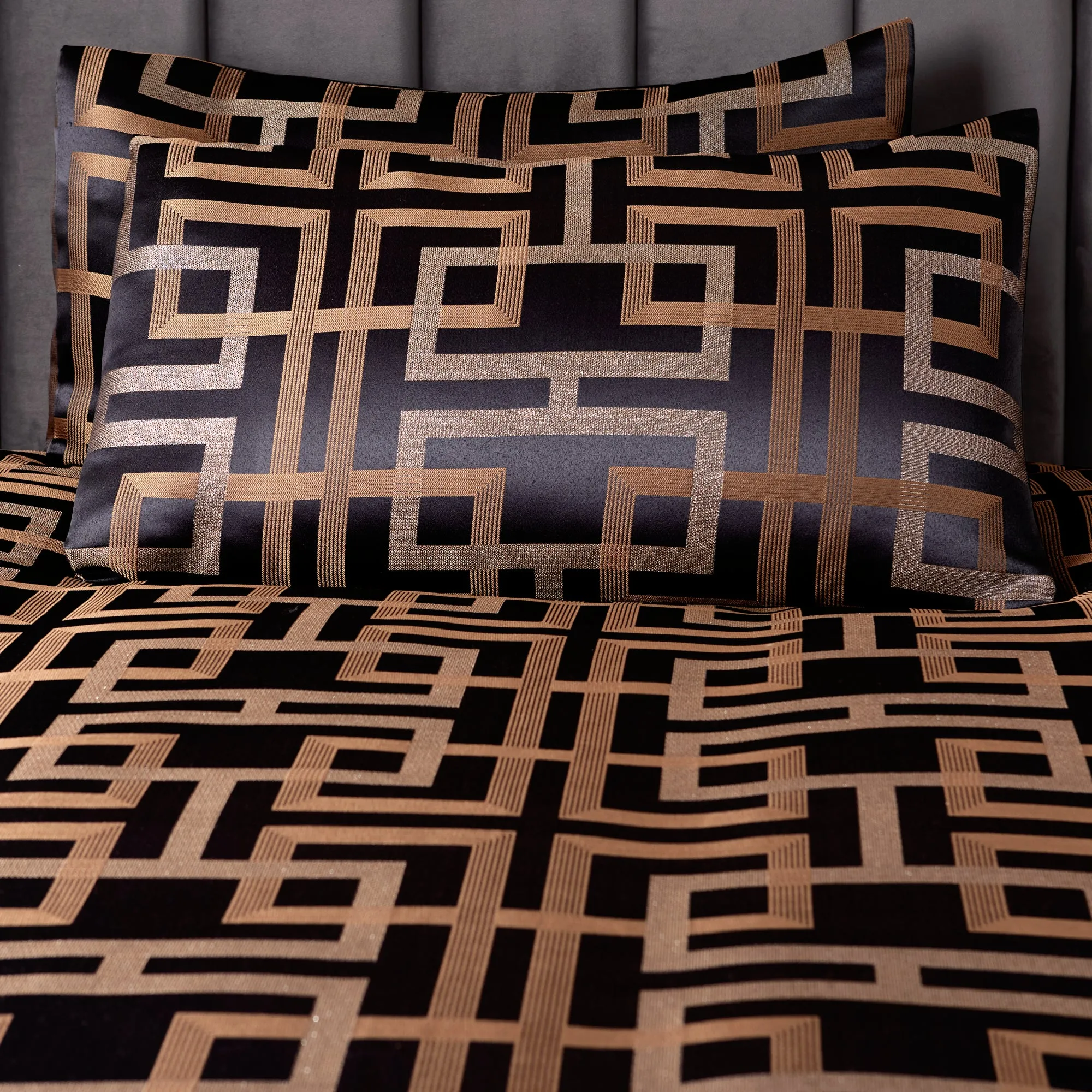 Bardon Duvet Cover Set by Soiree in Black