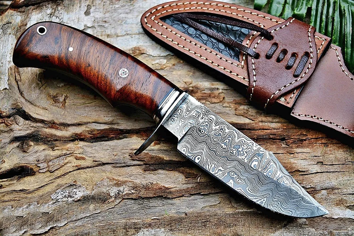 Bear Hunter Damascus Hunting Knife