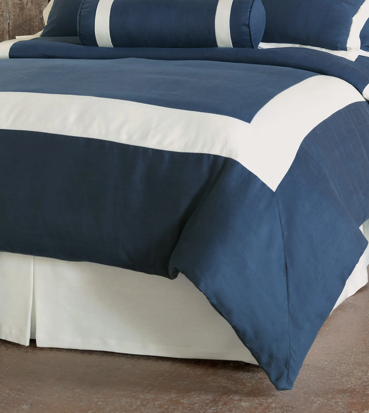 Beverly Linen Duvet Cover in Blue (Queen 88x90)