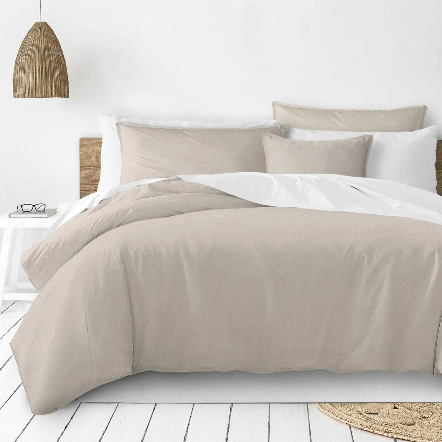 Braxton Natural Bedding