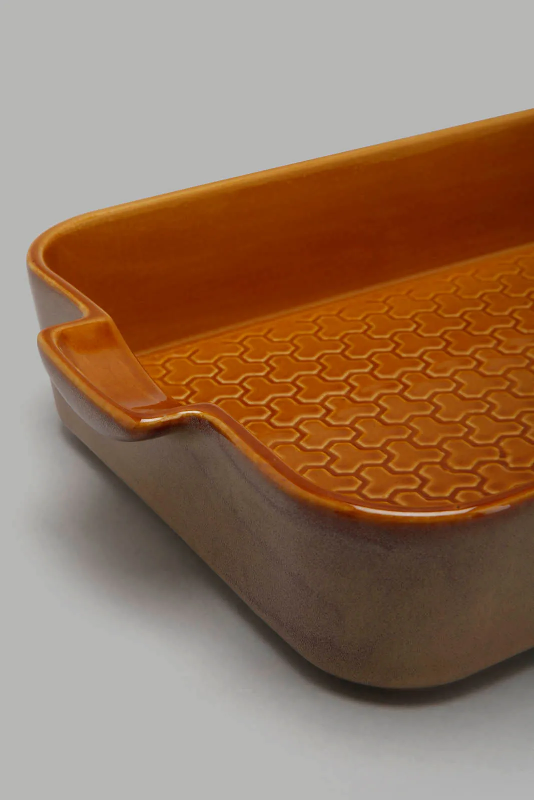 Brown Rectangle Embossed Baking Dish (Medium)