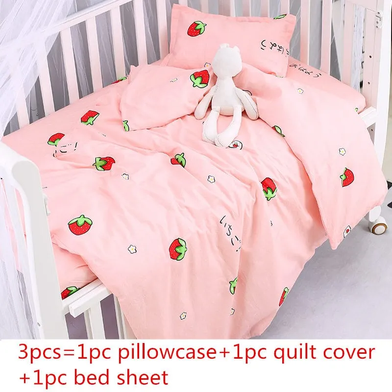 Fun Strawberry-Print Cotton 3PC Baby's Crib Sets