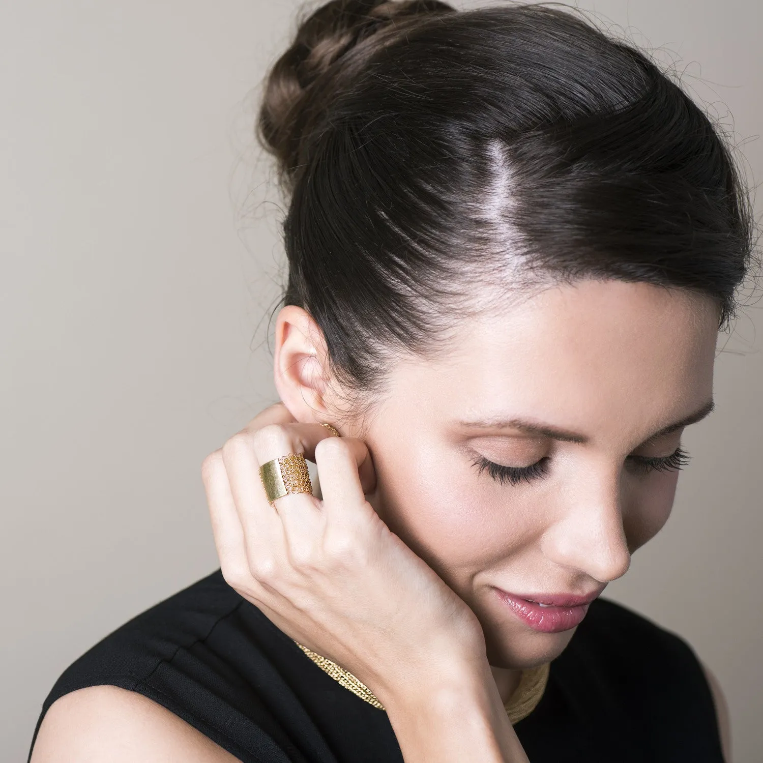 Gold Stamp Ring - Recipe - Partial wire crochet pattern