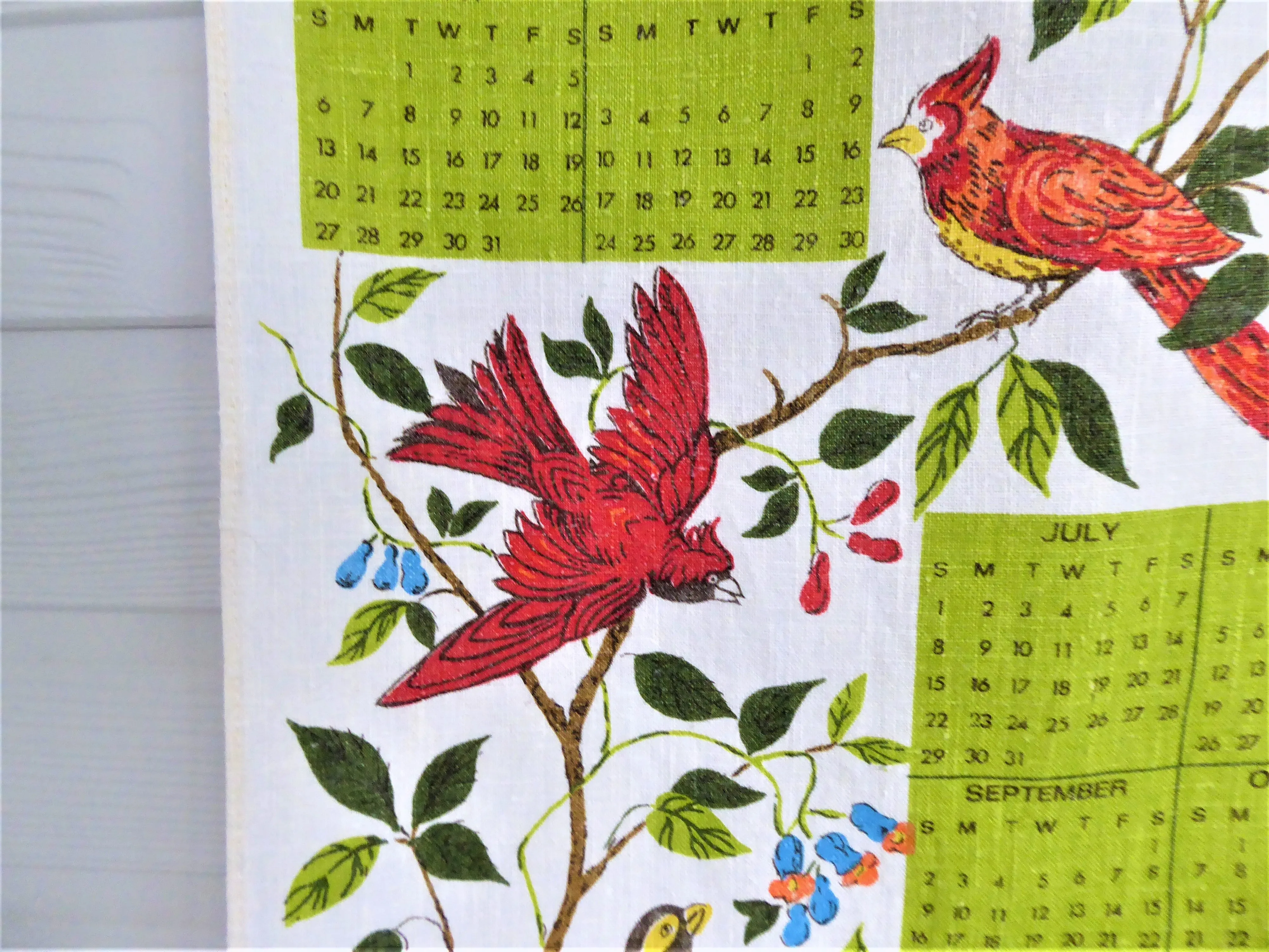 Linen Calendar Towel 1979 Dish Towel Birds Avocado Green Retro Kitchen