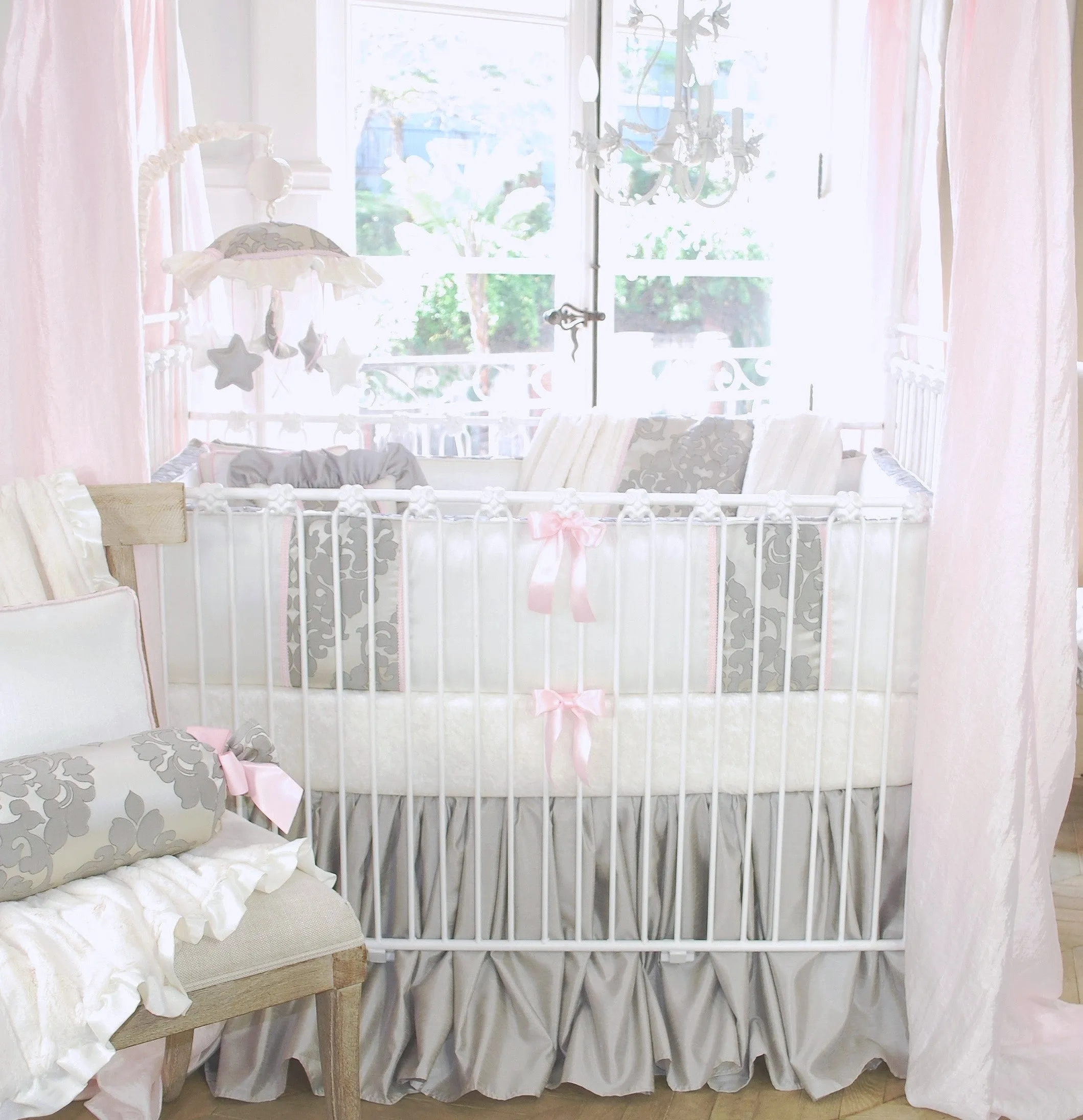 LuLu 3 Piece Crib Bedding Set