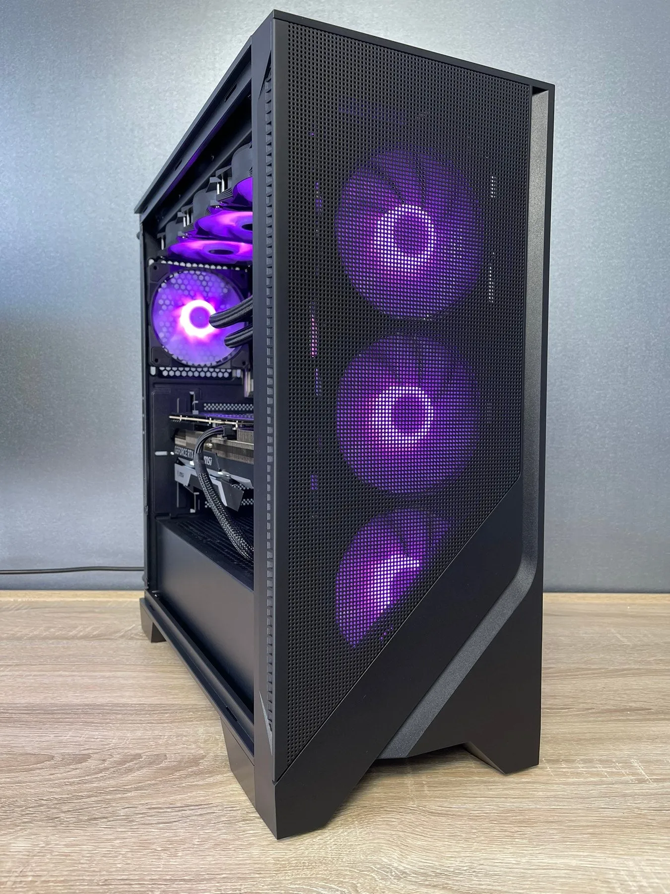 MSI PC Case MAG FORGE 320R Airflow