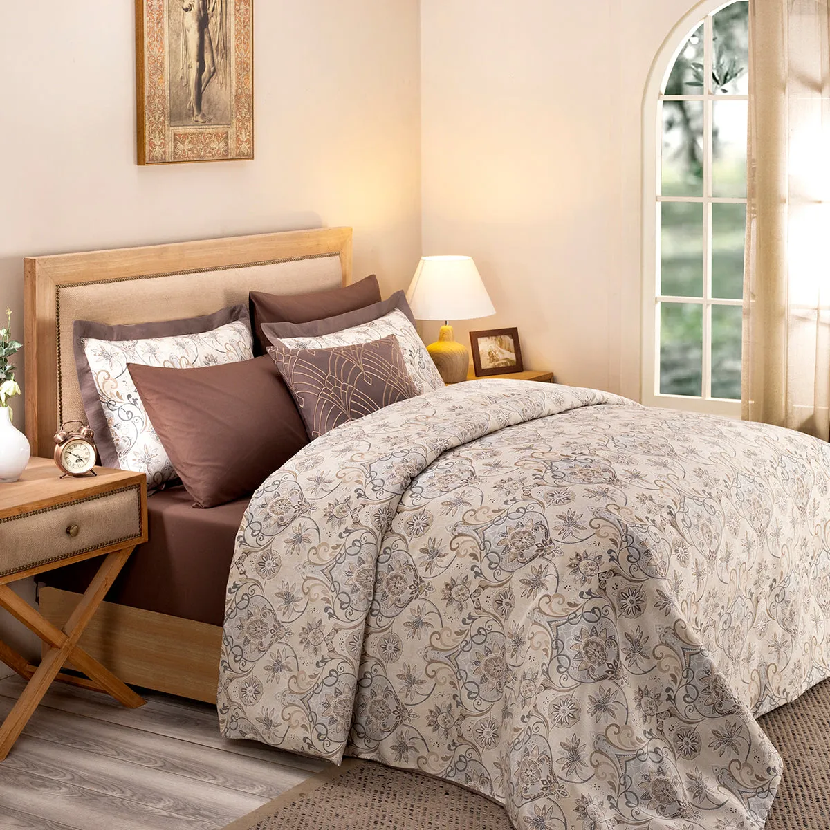 Nouveau Tradition Lawn Rerun Neutral Duvet Cover Set