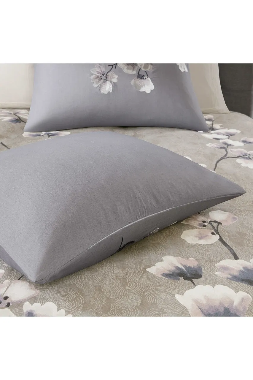 Sakura Blossom Comforter Set