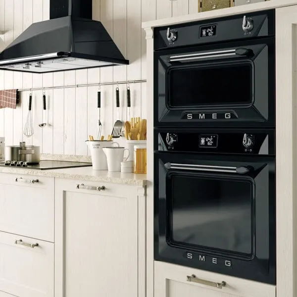 Smeg SF4920VCN1 Oven Victoria