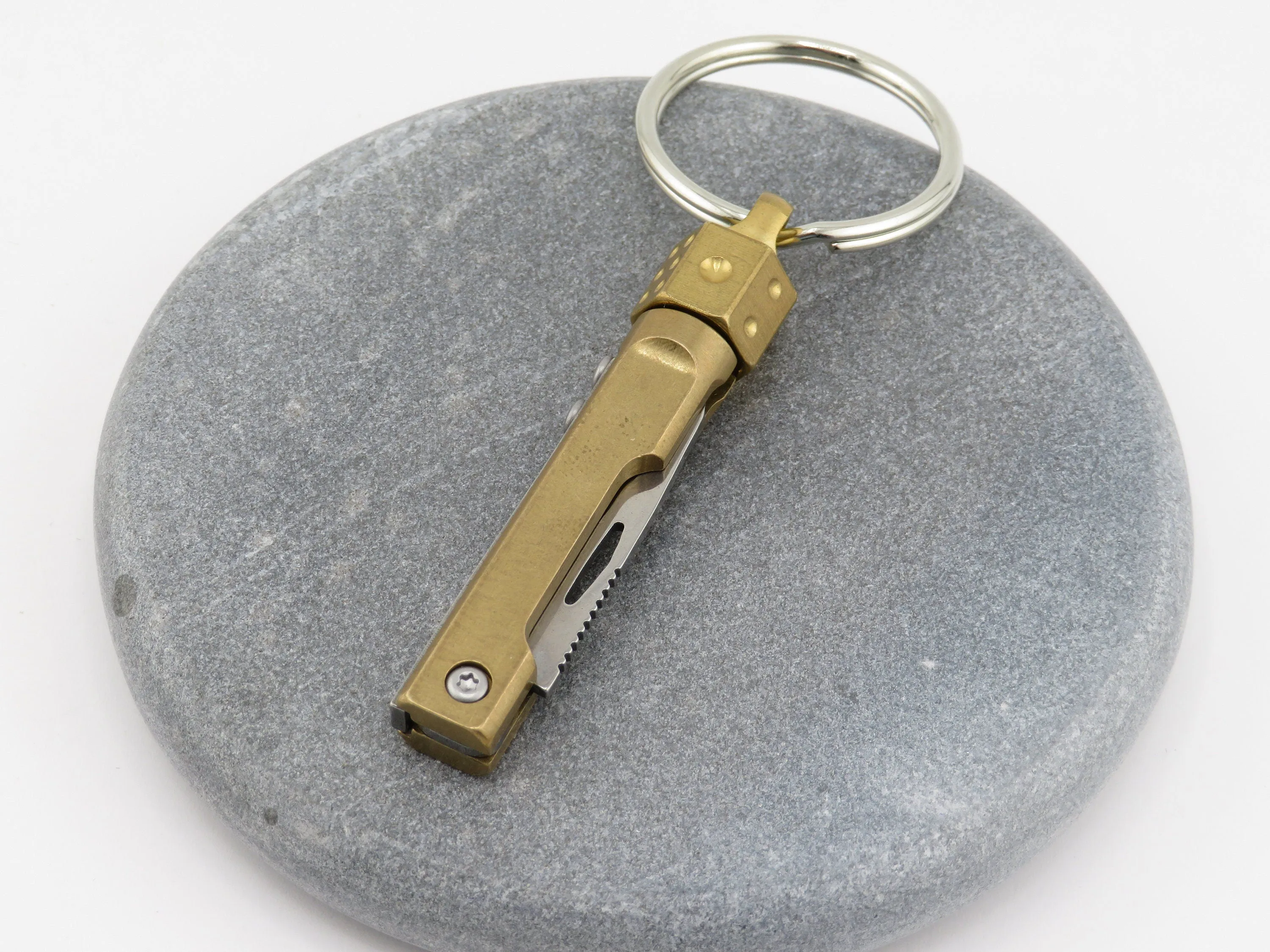 Spinning Dice Knife Keyring